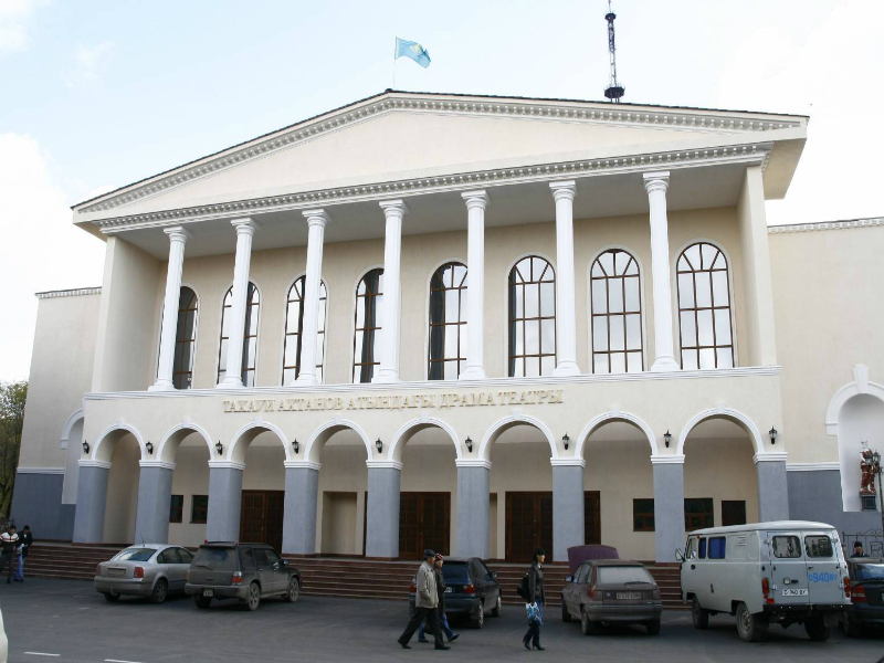 Актобе. Главбух драмтеатра подозревается в хищении
