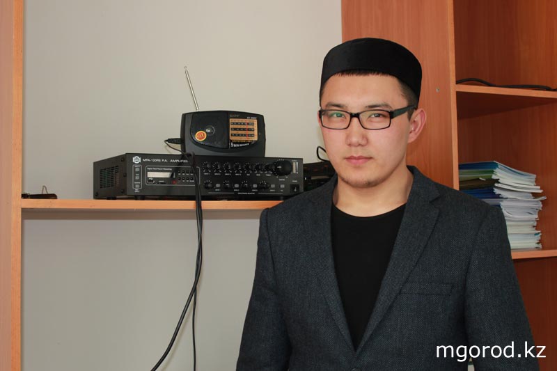 В актюбинском Шалкаре начала вещать радиостанция при мечети