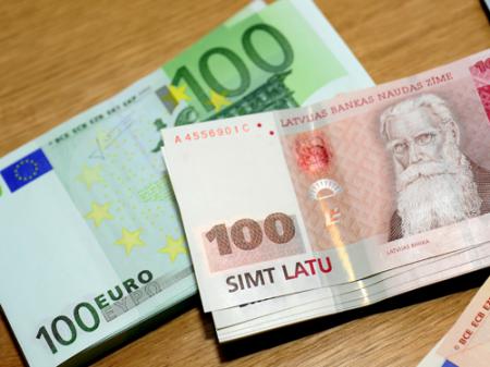 Латвия может стать частью еврозоны в 2014 году