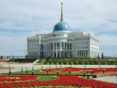 Жительницы Казахстана благодарят Назарбаева за перенос начала повышения пенсионного возраста