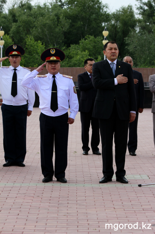 В Уральске прошёл парад полицейских