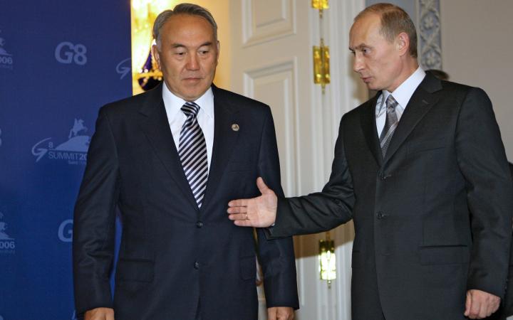 Путин прибыл в Казахстан лично поздравить Назарбаева с днём рождения