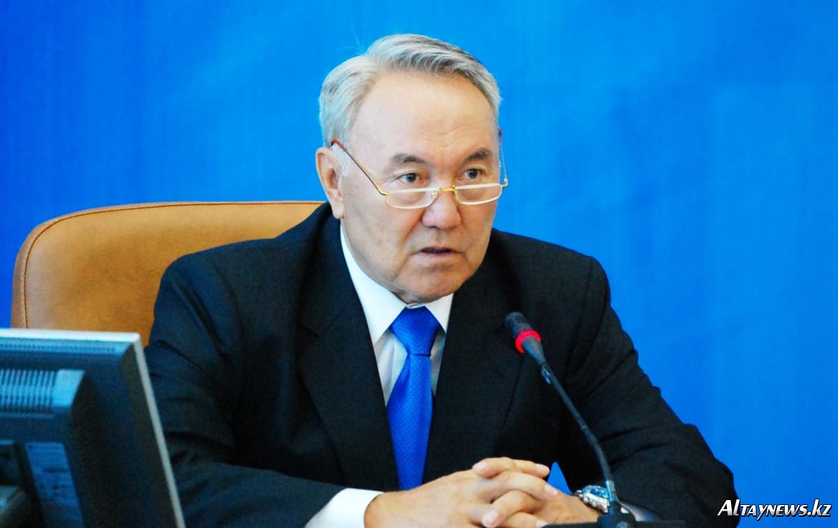 Назарбаев ответил на вопрос о передаче власти