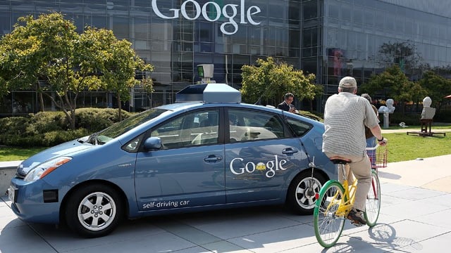 Google разрабатывает такси-беспилотники