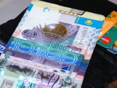 Средняя зарплата казахстанцев в августе составила 110 тысяч тенге