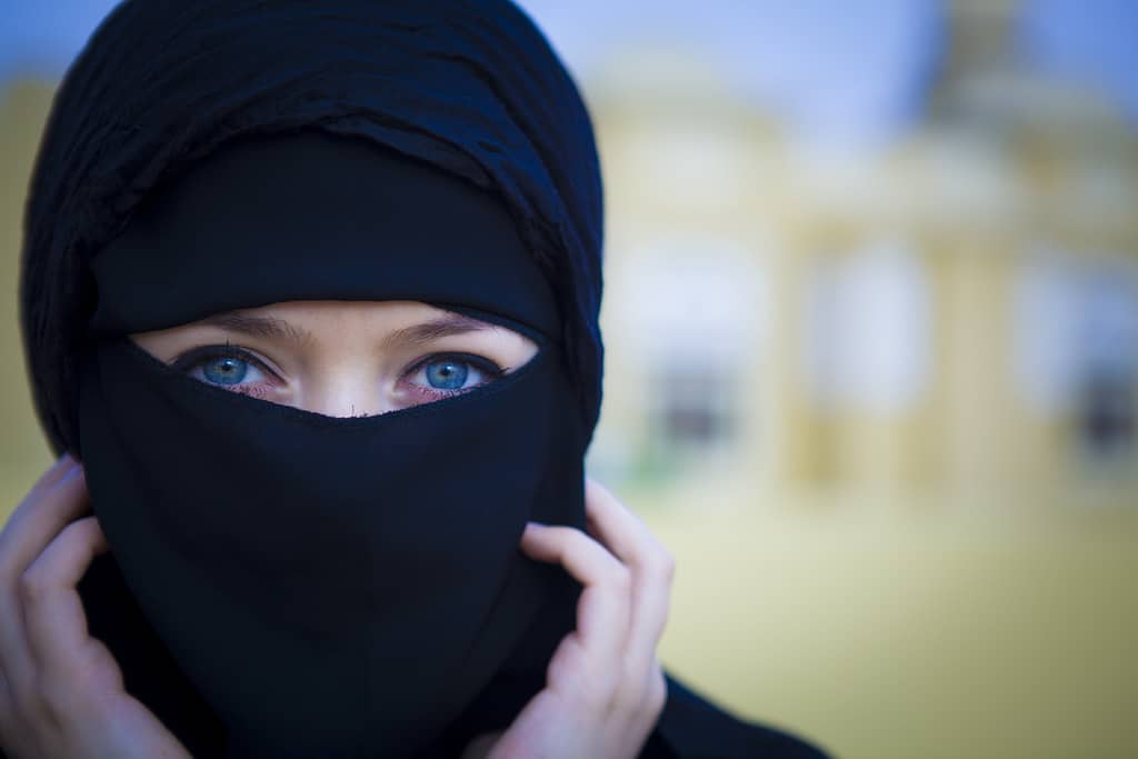 На юге Швейцарии запретят носить паранджу