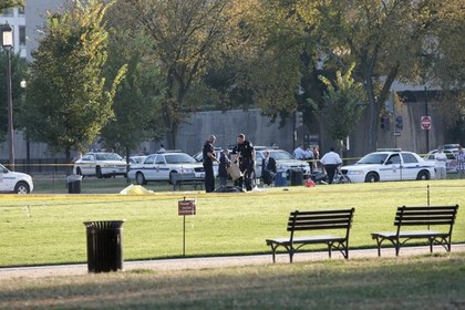 Мужчина совершил попытку самосожжения возле Капитолия
