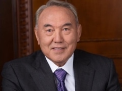 Назарбаев поздравил казахстанцев с Курбан-айтом