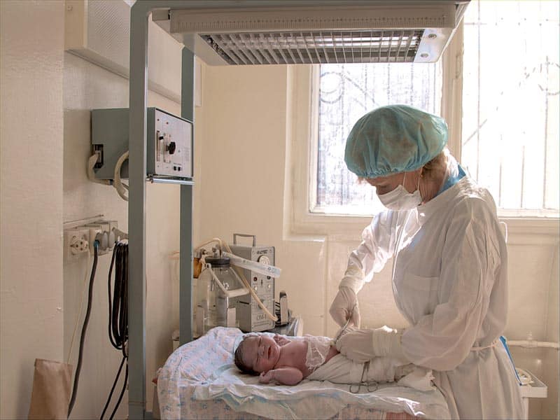 Атырау. Врачей обвиняют в смерти роженицы