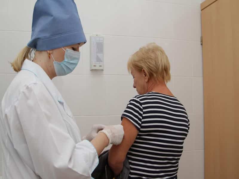 В Уральске 23 280 человек будут привиты бесплатно