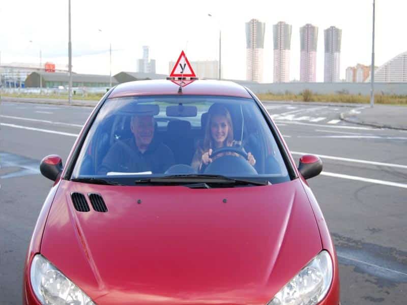 В Казахстане автошколы лишат лицензий за плохую подготовку водителей