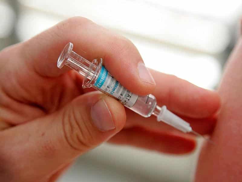 В ЗКО от прививок отказались родители 136 детей