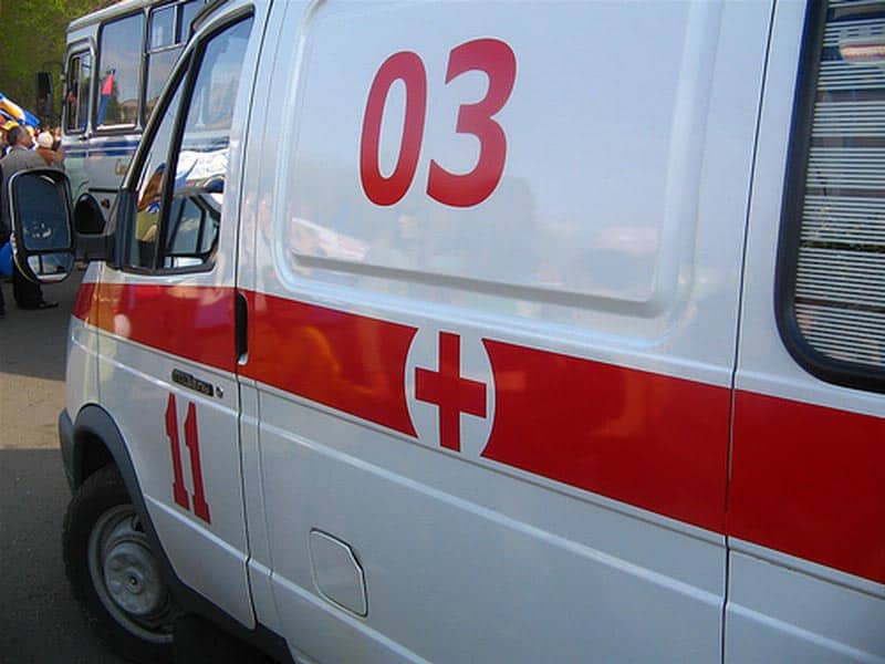 Атырау. Во дворе дома насмерть сбили мужчину и его 4-летнюю дочь
