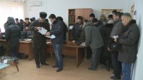 В Атырау рабочие ТОО «АСД» 8 месяцев не получают зарплату