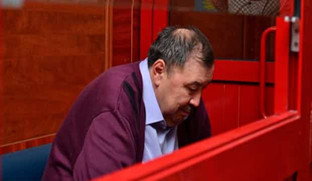 Утембаев объяснил, почему признался в убийстве Алтынбека Сарсенбаева