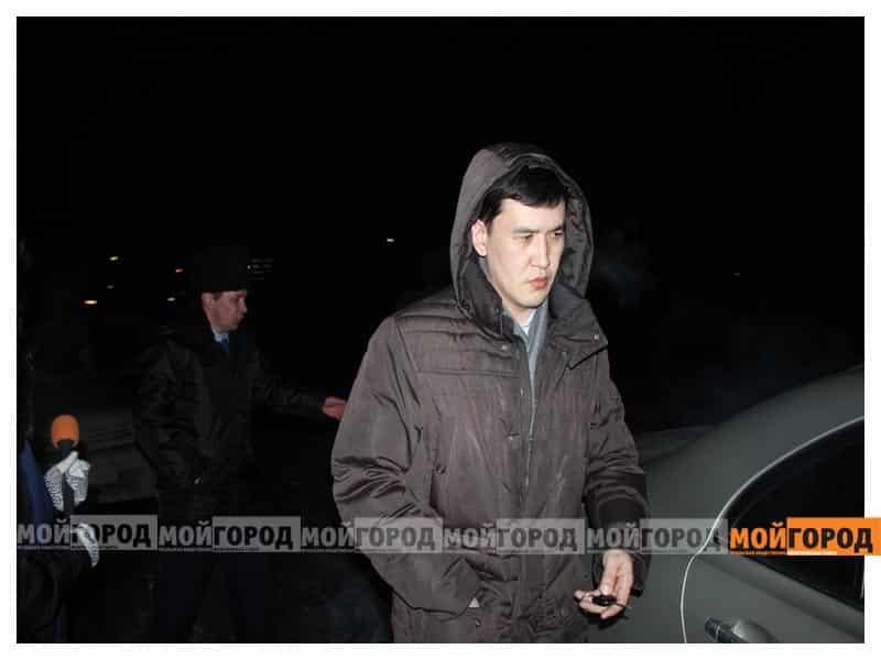 Старший опер по особым делам ДВД ЗКО задержан за поддельные номера (ВИДЕО)