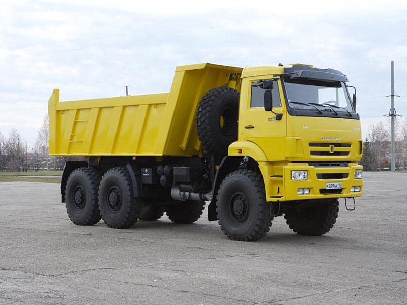 Захваченные на Украине «КамАЗы» могут передать Национальной гвардии