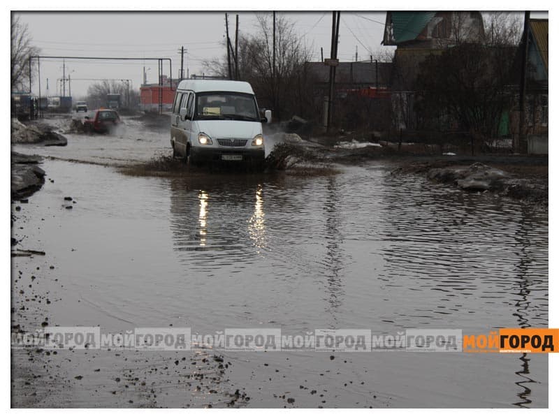 В Уральске водители автобусов добились изменения маршрутов на время паводка
