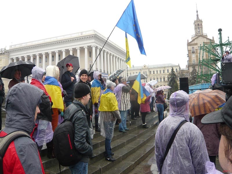 На Украине объявлена всеобщая мобилизация