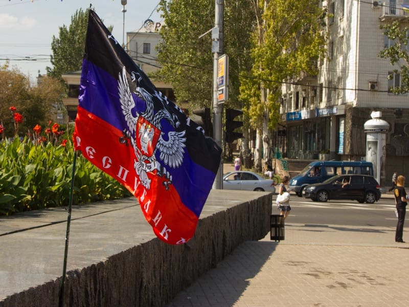 Протестующие в восточной Украине потребовали референдум о вхождении в состав России