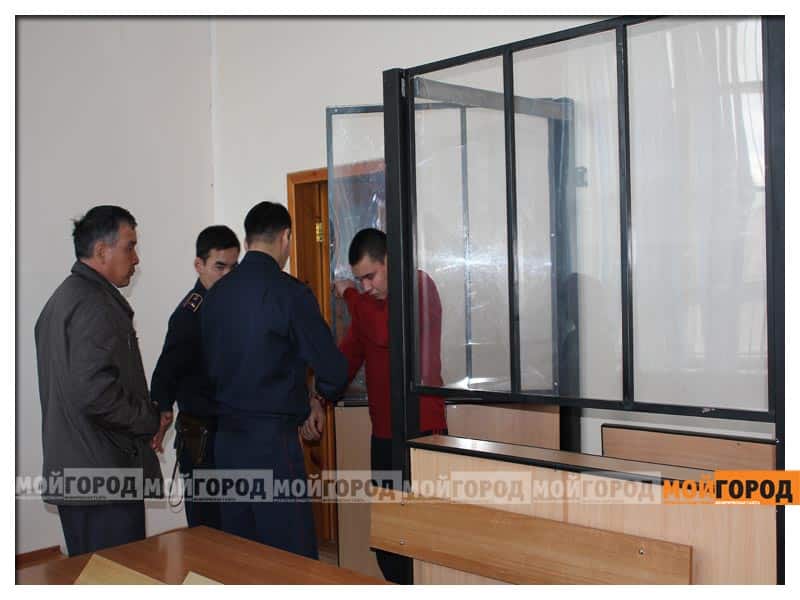 В Актобе вынесли приговор парню, стрелявшему по курсантам юридического института