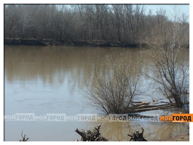 По некоторым постам на Урале начался спад воды