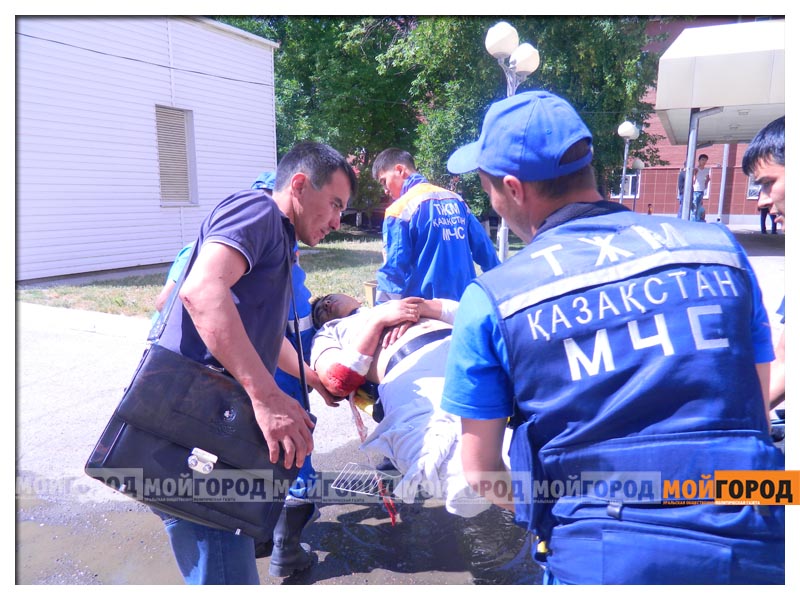 Девять человек пострадали в автокатастрофе в ЗКО, трое в реанимации