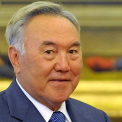 Назарбаев предложил перенести в Алматы штаб-квартиру проекта Шелковый путь