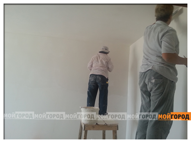 В Актобе пострадавшие от наводнения вынуждены искать приют у родственников и соседей