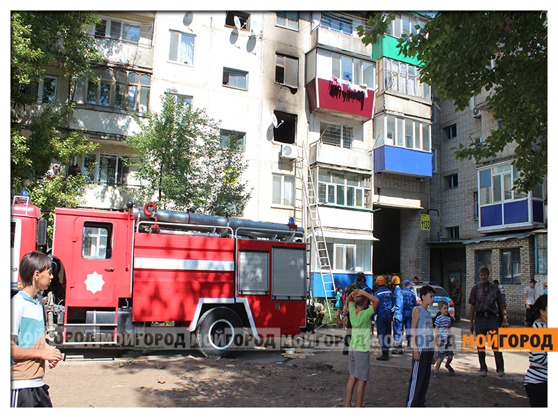 В Уральске в квартире многоэтажки произошел пожар