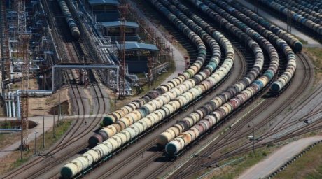 Дополнительные объемы бензина АИ-92 завезут из России в Казахстан