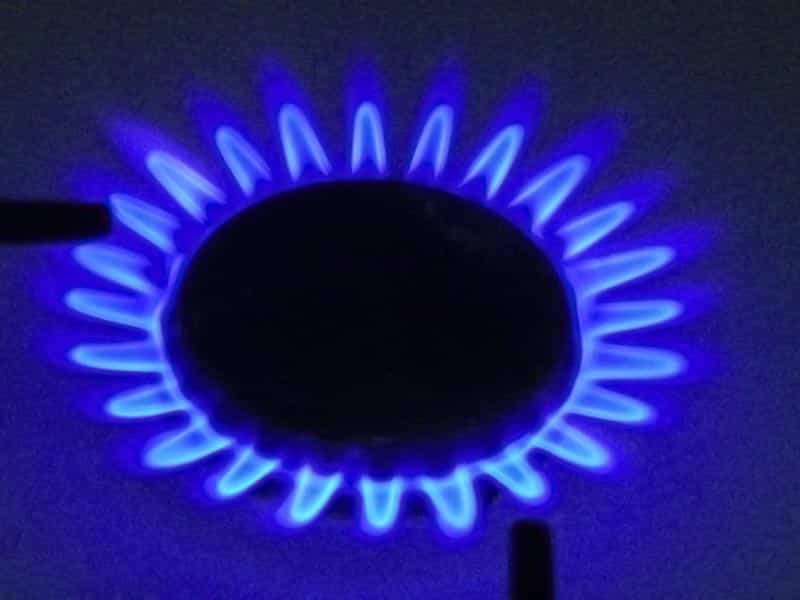 В Атырау на пять дней отключат газ