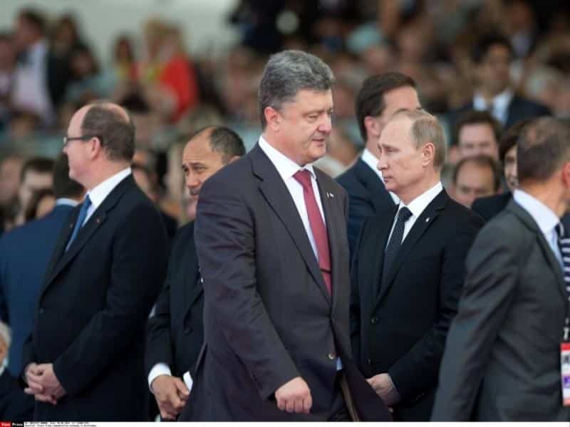 Путин и Порошенко договорились о мирном разрешении ситуации на Украине