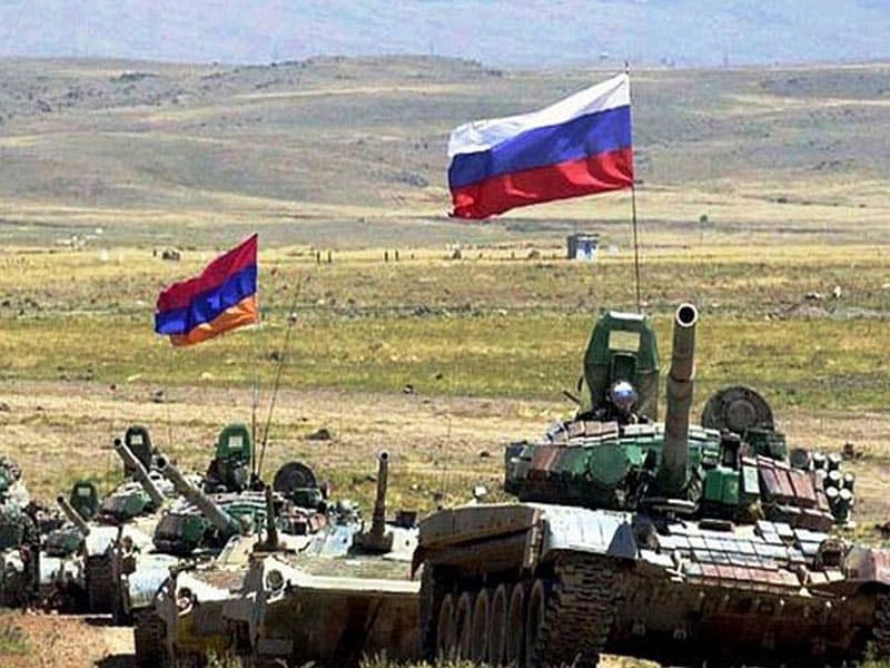 Армия РФ проведет масштабные учения недалеко от Казахстана