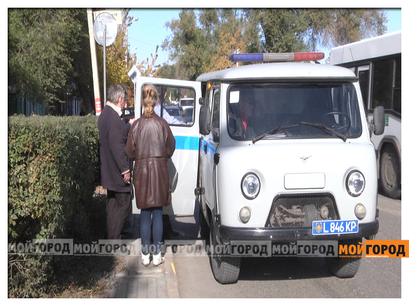 В Уральске мотоциклист врезался в пассажирский автобус - водитель погиб (видео)
