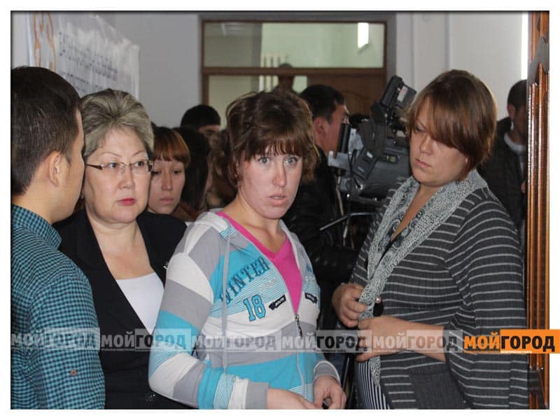 В Уральске мама троих детей из леса пришла на ярмарку вакансий