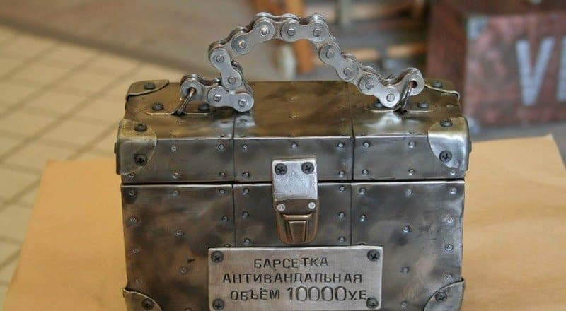 Положение о подарках разъяснили в антикоррупционной службе