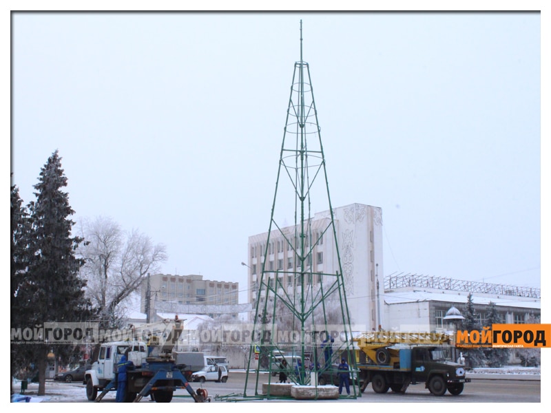 Главную новогоднюю елку Уральска установят после 16 декабря