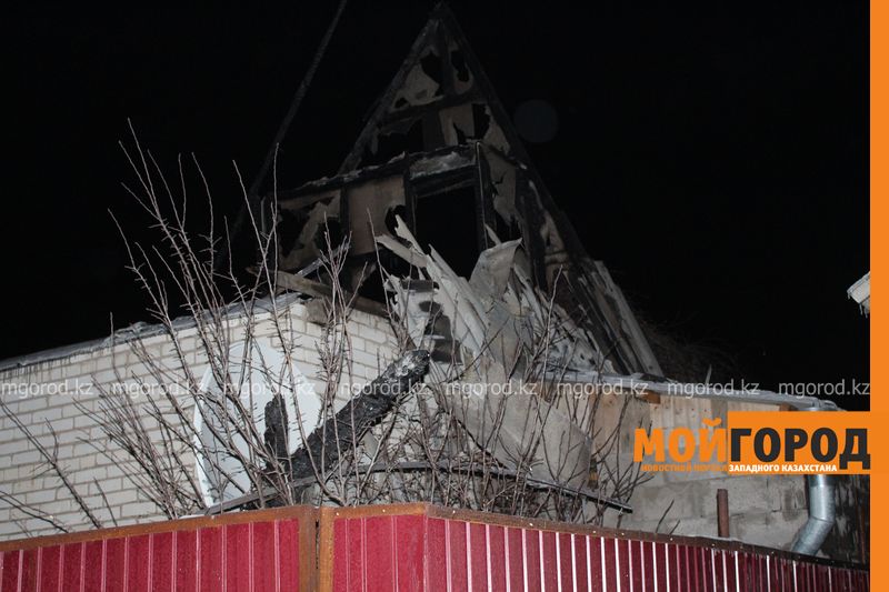 В Уральске в пожаре в дачном поселке погиб человек