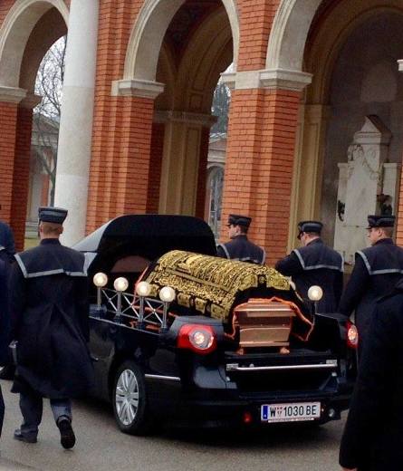 Рахата Алиева похоронили в Вене