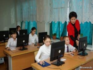 Пятидневку для первоклассников планируют внедрить в Казахстане
