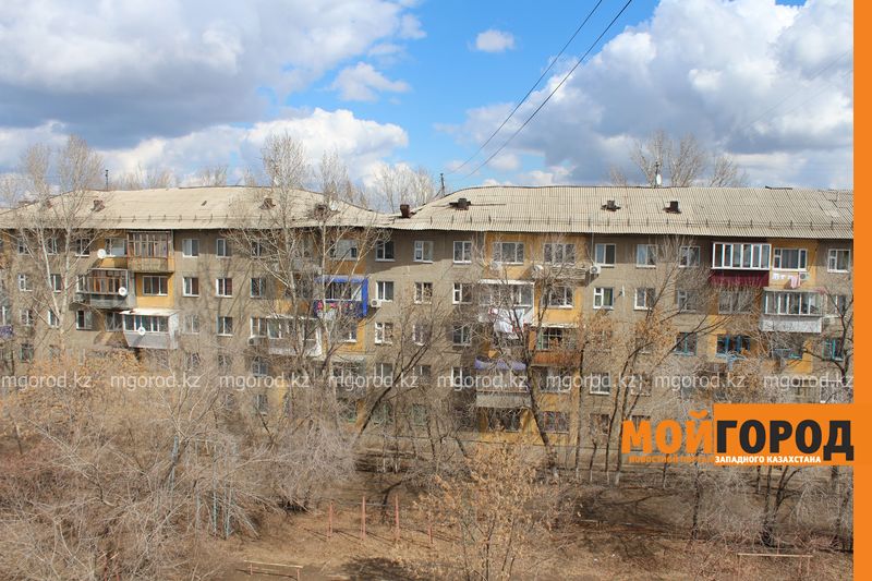 В Уральске обрушилась крыша пятиэтажного дома