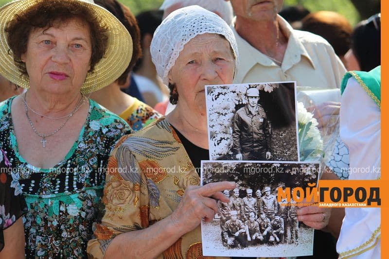 Памятник чернобыльцам открыли в Уральске