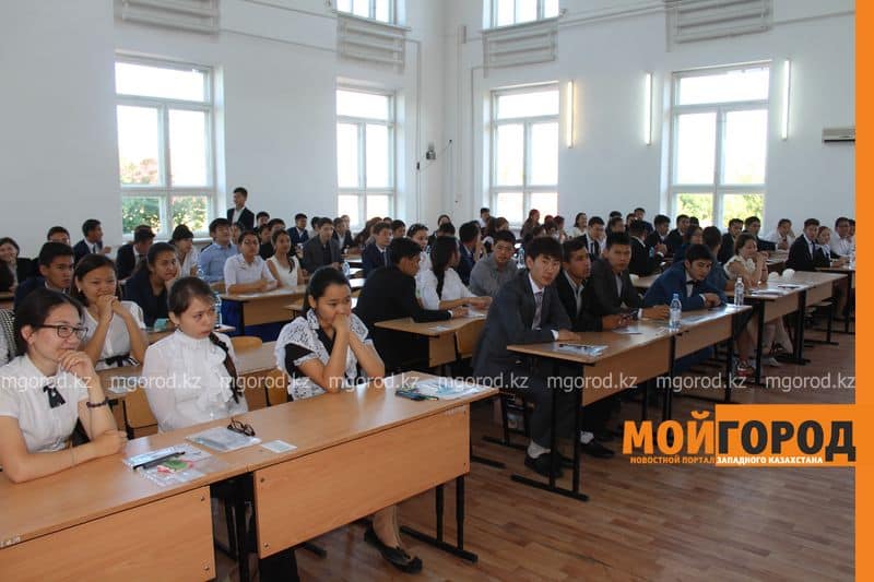 В Атырауской области четверть претендентов на «Алтын белгі» подтвердили свои знания