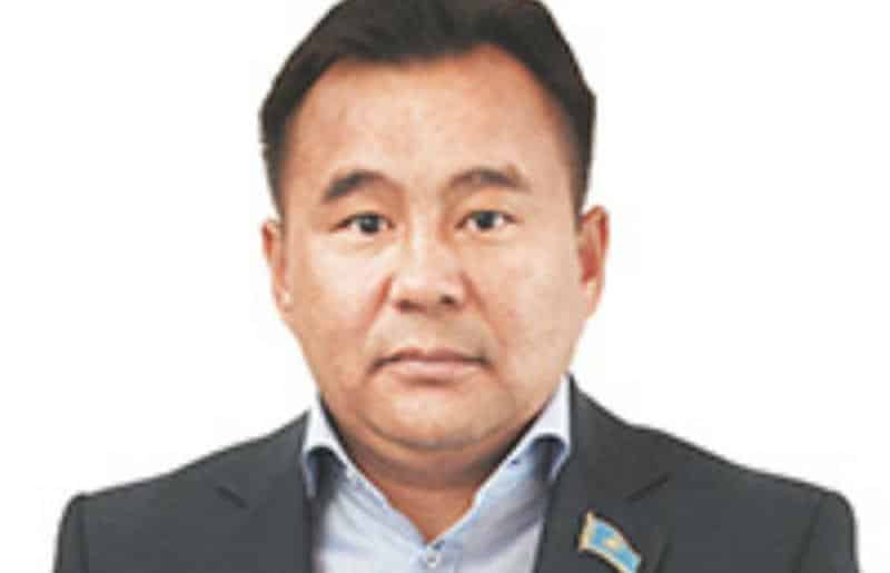 Почти миллиард тенге наличности нашли в квартире актюбинского депутата