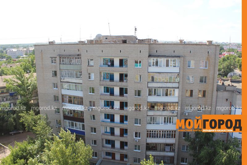 Уральцев не будут выпускать за границу из-за долгов за ремонт многоэтажек по госпрограмме