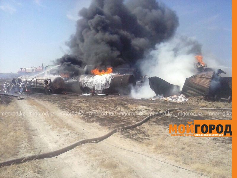 Из-за пожара на железной дороге в Актюбинской области задержали 9 пассажирских поездов