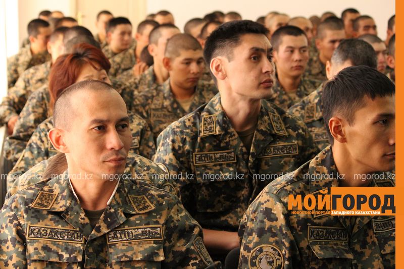 120 жителей ЗКО добровольно согласились участвовать в военных сборах