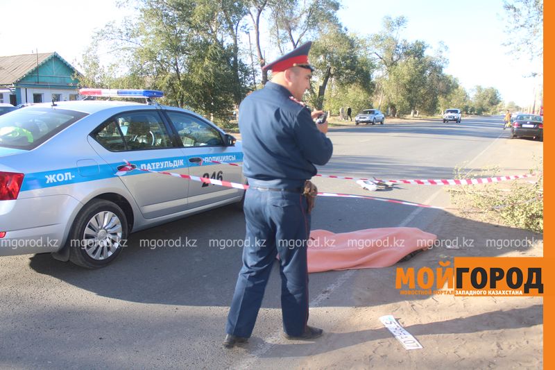 Беременную девушку насмерть сбили на пешеходе в Уральске
