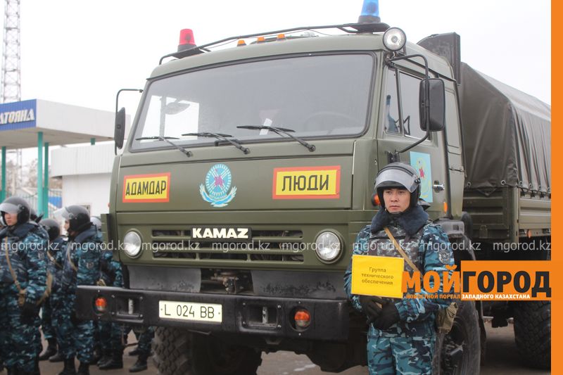Готовность экстренных и коммунальных служб к зиме проверили в Уральске